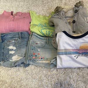 Hollister and Abercrombie lot 6 items.  Items gently worn